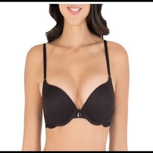 NWOT smart and sexy black push up bra 34B cleavage